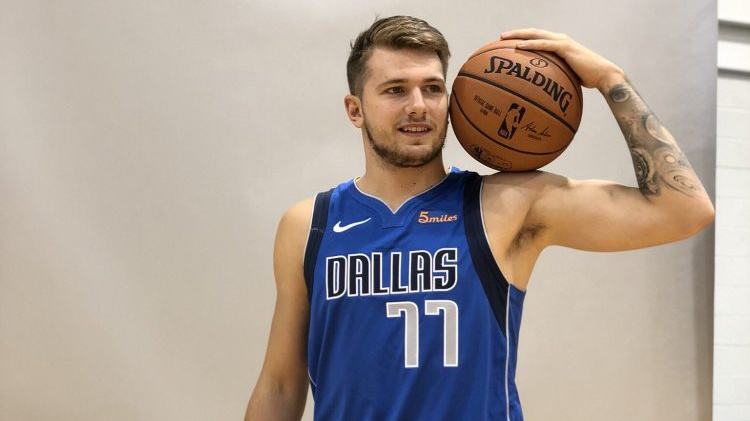 在社交媒体 在社交媒体