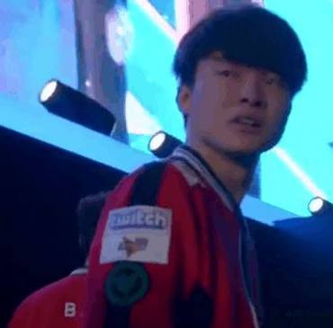 彰显身份 彰显身份