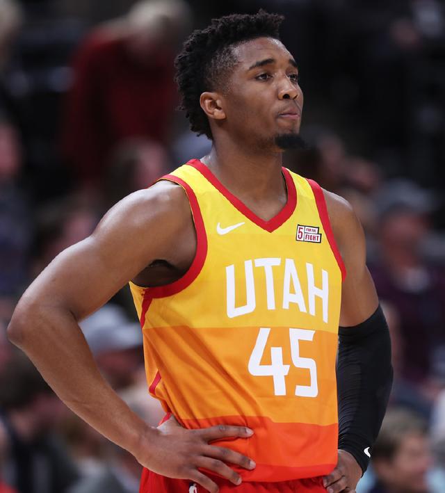 更是无数球 更是无数球