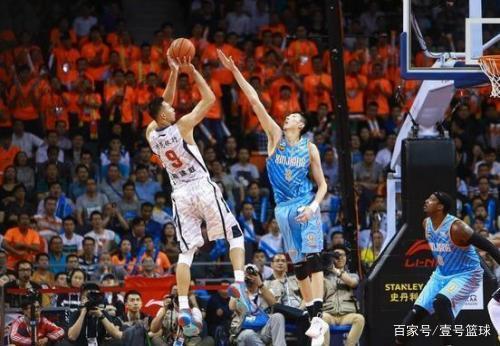 同时让年轻 同时让年轻