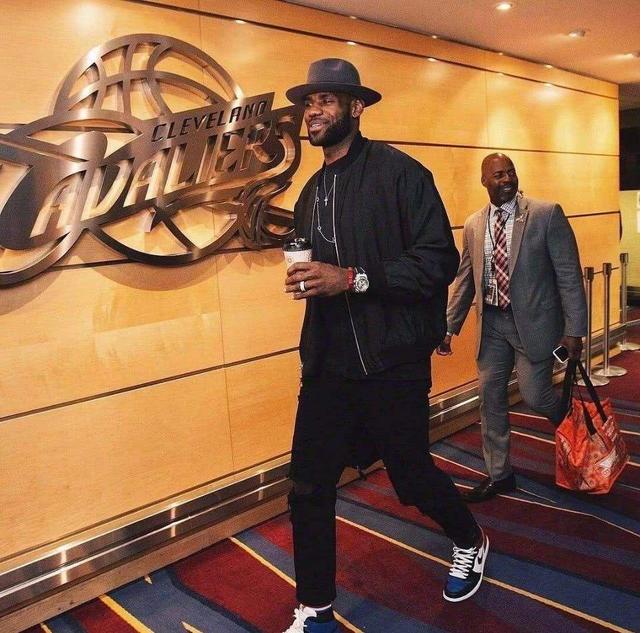 风格双重变 风格双重变