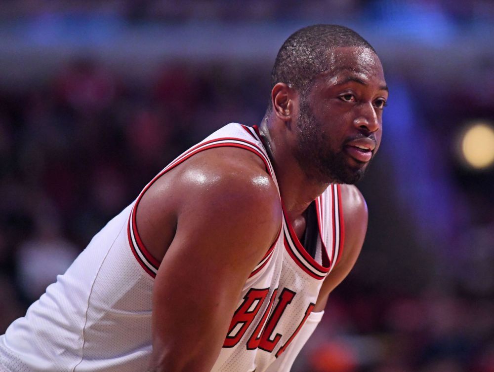 时主动拉开 时主动拉开