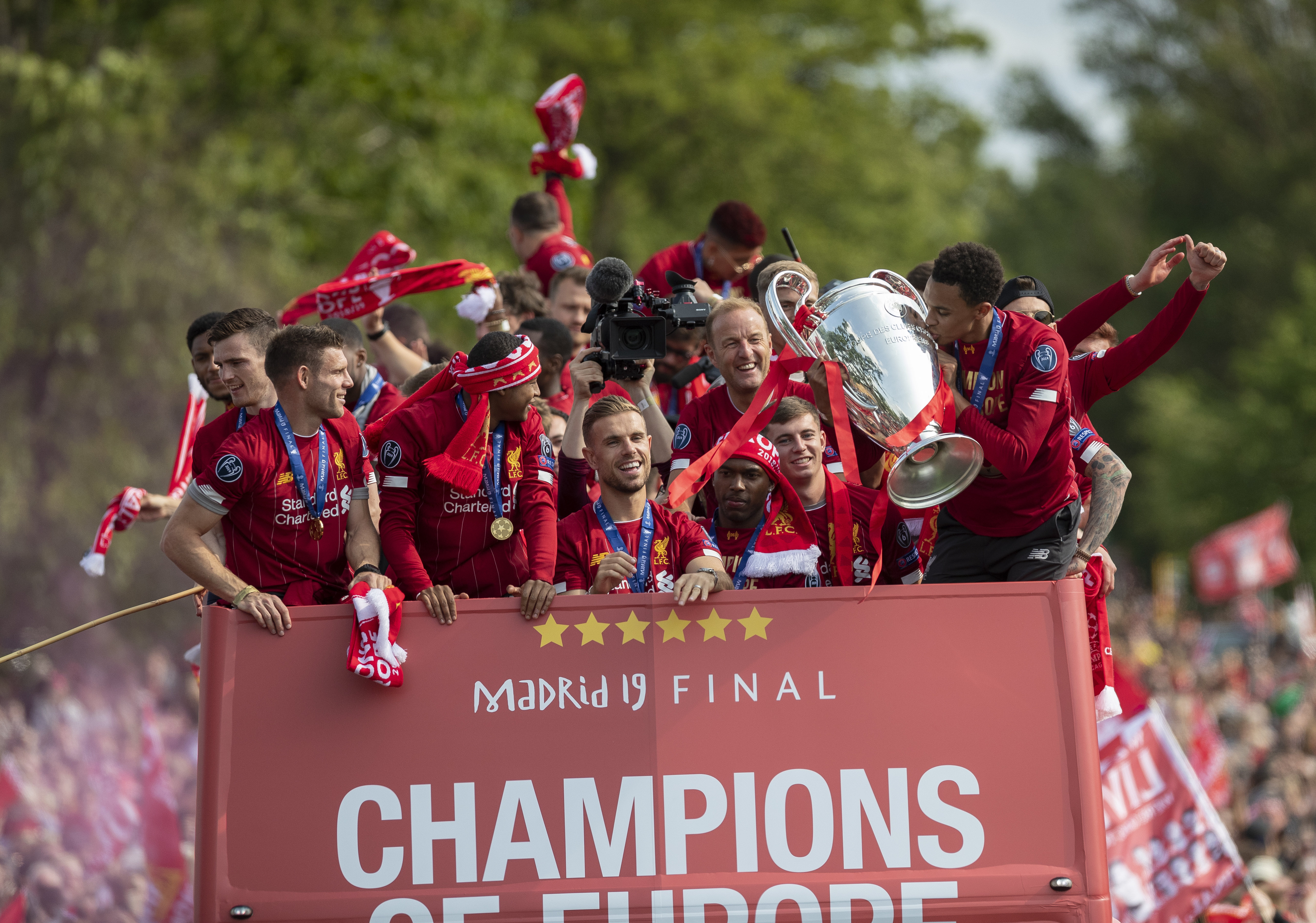 收割弱击而 收割弱击而